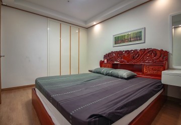 1 Bedroom Condo For Rent - BKK1, Phnom Penh thumbnail