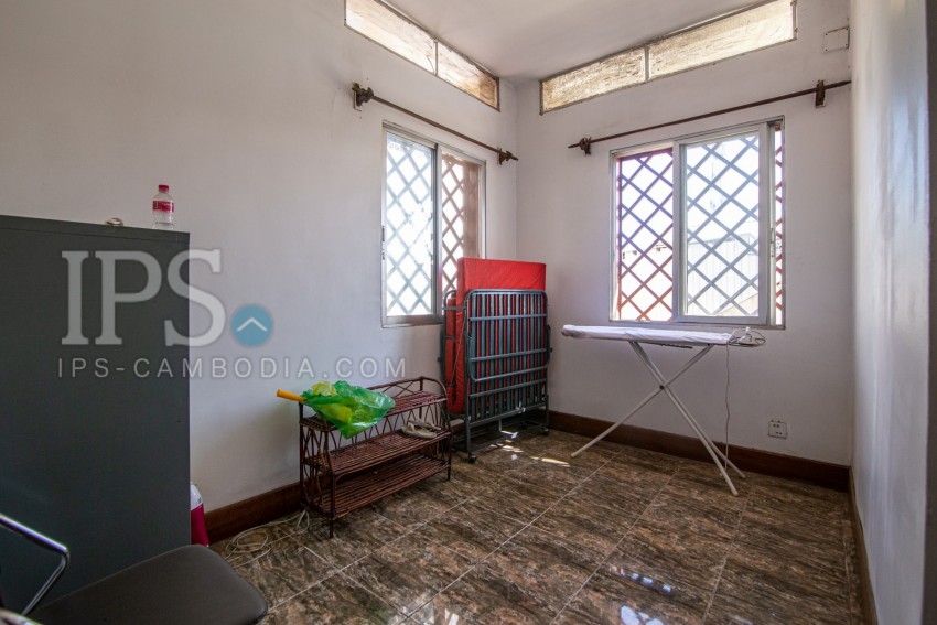 Renovated 4 Bedroom Apartment For Rent - Toul Tum Poung 1, Phnom Penh