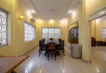 5 Bedroom Villa For Rent - Chroy Changvar, Phnom Penh thumbnail