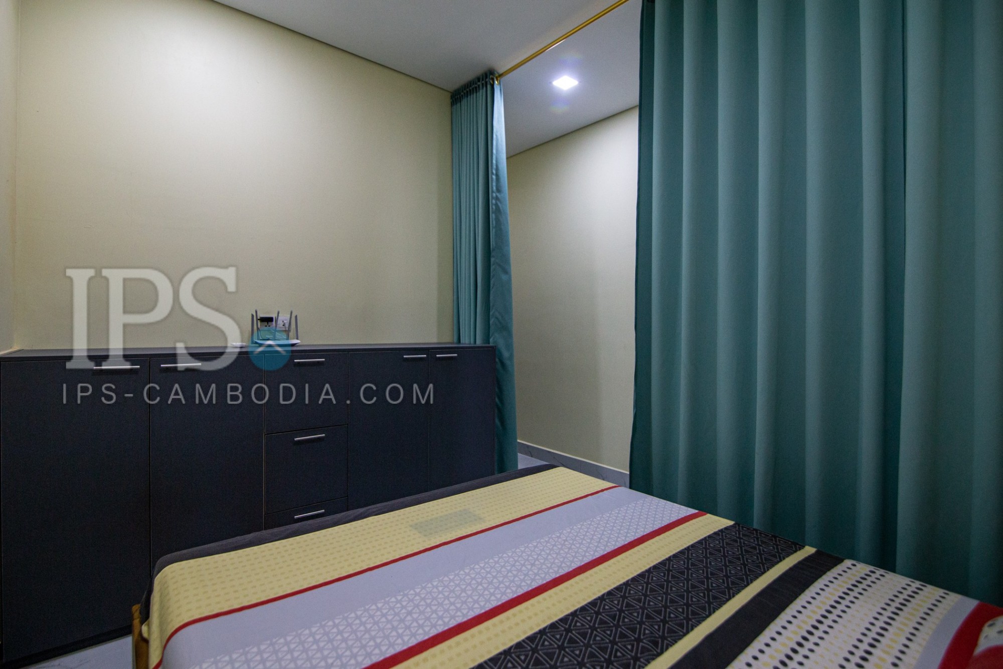 1 Bedroom Apartment For Rent - Wat Phnom, Daun Penh, Phnom Penh