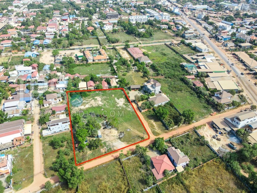 5119 sq.m. Land  For Sale - Sala Kamreuk, Siem Reap