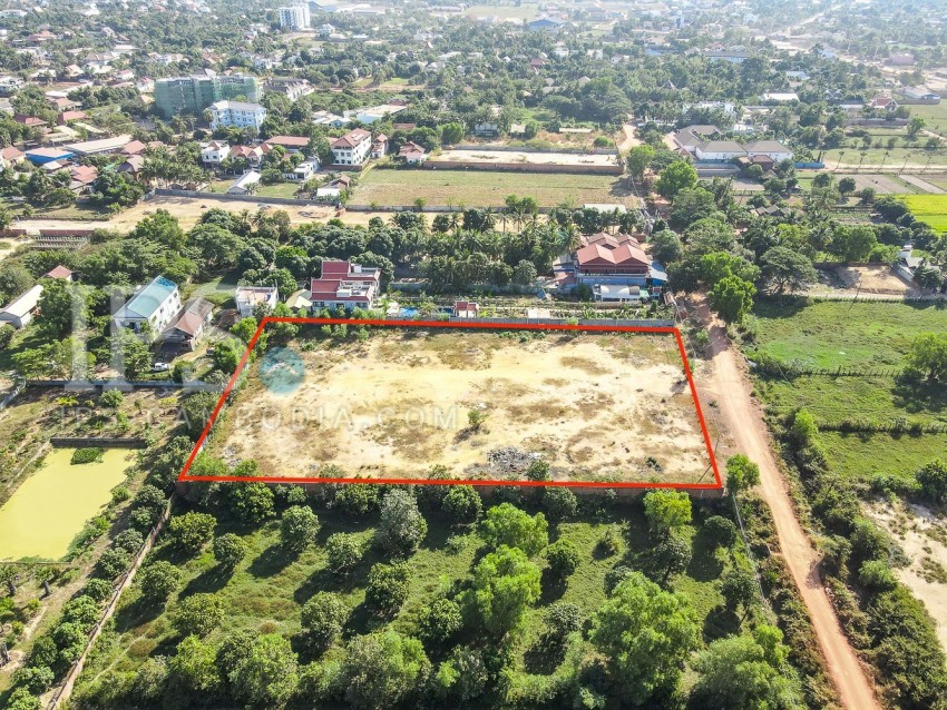  7033 Sqm. Residential Land For Sale - Sala Kamreuk, Siem Reap