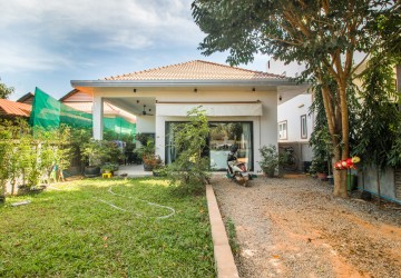 2 Bedroom western-style villa For Sale - Kor Kranh, Siem Reap thumbnail