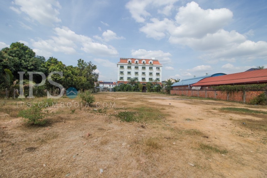 2104 Sqm Land For Sale - Svay Dangkum, Siem Reap