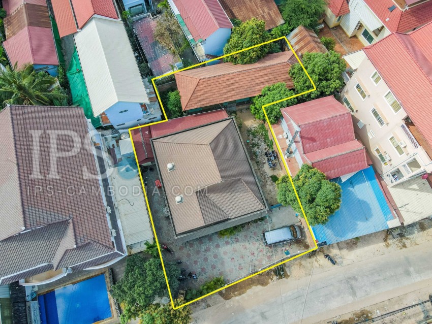  3 Bedroom House For Sale - Night Market Area, Siem Reap