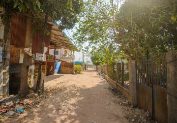 420 Sqm Land For Sale - Svay Dangkum, Siem Reap thumbnail