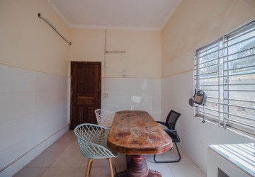 3 Bedroom House For Rent - Sala Kamreuk, Siem Reap thumbnail