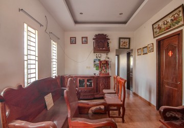 2 Bedroom House For Sale - Svay Dangkum, Siem Reap thumbnail