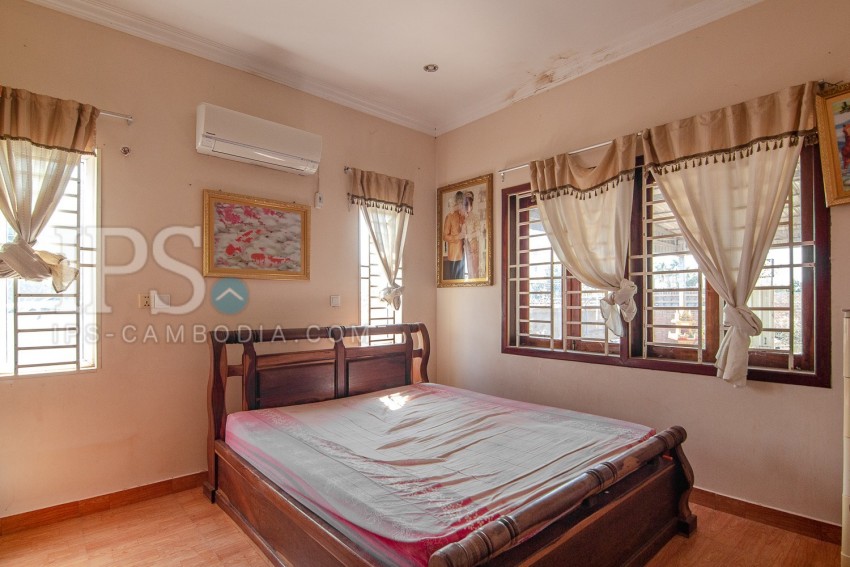 2 Bedroom House For Sale - Svay Dangkum, Siem Reap