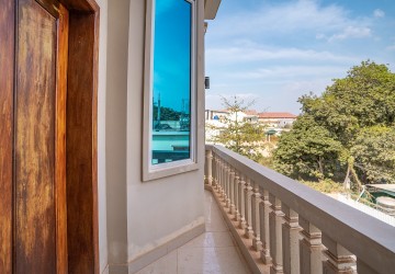 5 Bedroom Flat  For Sale in Svay Dangkum, Siem Reap thumbnail