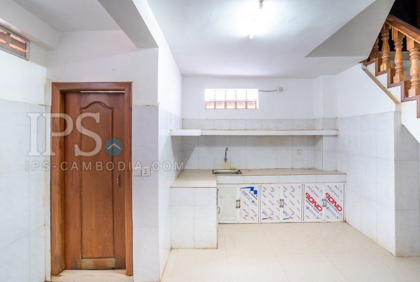 5 Bedroom Flat  For Sale in Svay Dangkum, Siem Reap