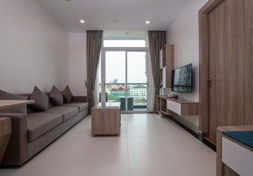 1 Bedroom Serviced Apartment For Rent - BKK1, Phnom Penh thumbnail