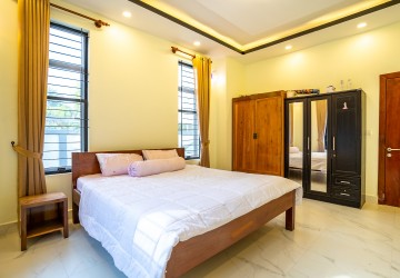 4 Bedroom Villa  For Sale - Wat Bo, Siem Reap thumbnail