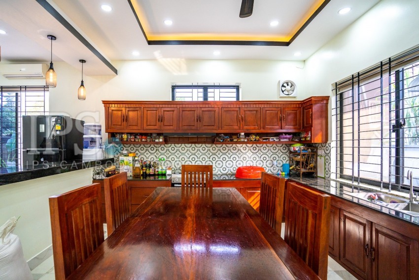 4 Bedroom Villa  For Sale - Wat Bo, Siem Reap