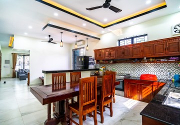 4 Room  For Rent in Wat Bo, Siem Reap thumbnail