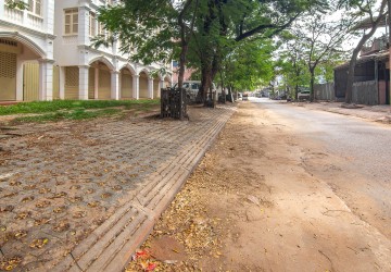 128 Sqm Commercial Building For Rent - Wat Damnak, Siem Reap  thumbnail