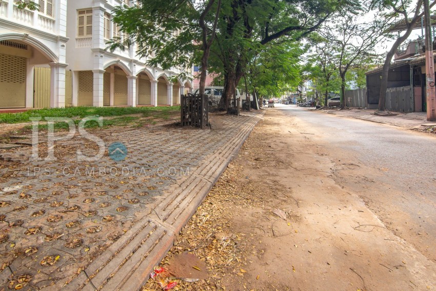 128 Sqm Commercial Building For Rent - Wat Damnak, Siem Reap 