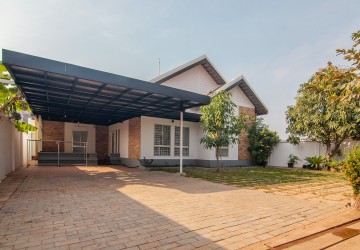 3 Bedroom House For Rent - Svay Thom, Siem Reap thumbnail