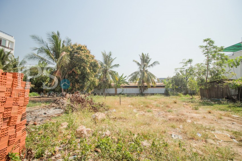  590 Sqm Land  For Sale - Night Market Area, Siem Reap