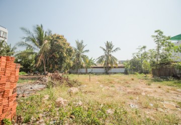  590 Sqm Land  For Sale - Night Market Area, Siem Reap thumbnail