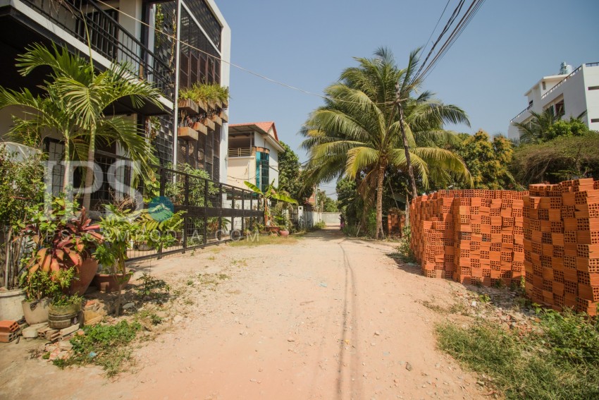  590 Sqm Land  For Sale - Night Market Area, Siem Reap