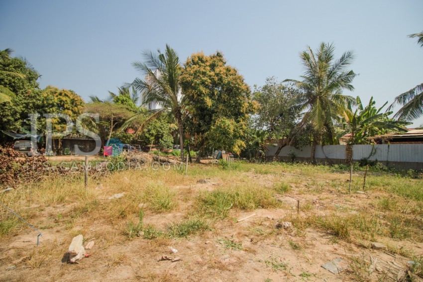  590 Sqm Land  For Sale - Night Market Area, Siem Reap