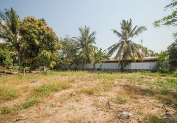  590 Sqm Land  For Sale - Night Market Area, Siem Reap thumbnail