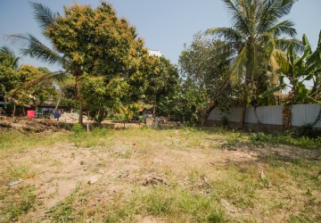  590 Sqm Land  For Sale - Night Market Area, Siem Reap thumbnail