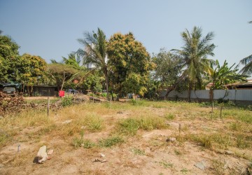  590 Sqm Land  For Sale - Night Market Area, Siem Reap thumbnail