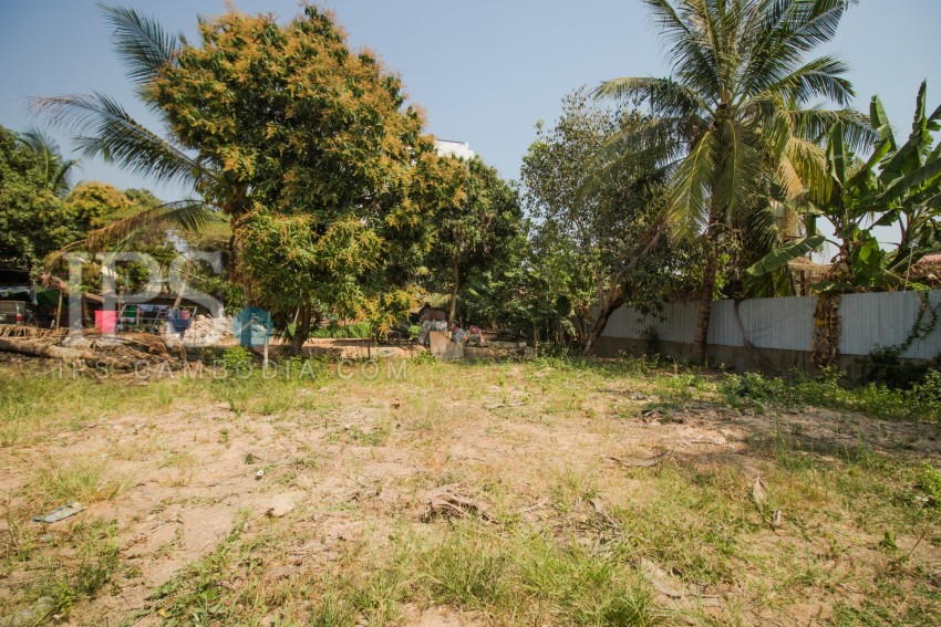  590 Sqm Land  For Sale - Night Market Area, Siem Reap