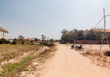   3687 Sqm Residential Land For Sale - Svay Dangkum, Siem Reap thumbnail