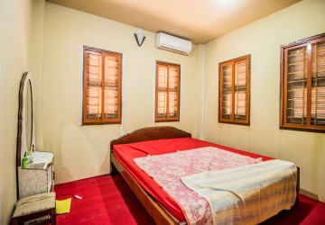 3 Bedroom Wooden Villa For Sale - Svay Dangkum, Siem Reap thumbnail