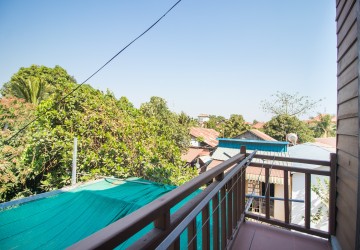 3 Bedroom Wooden Villa For Sale - Svay Dangkum, Siem Reap thumbnail