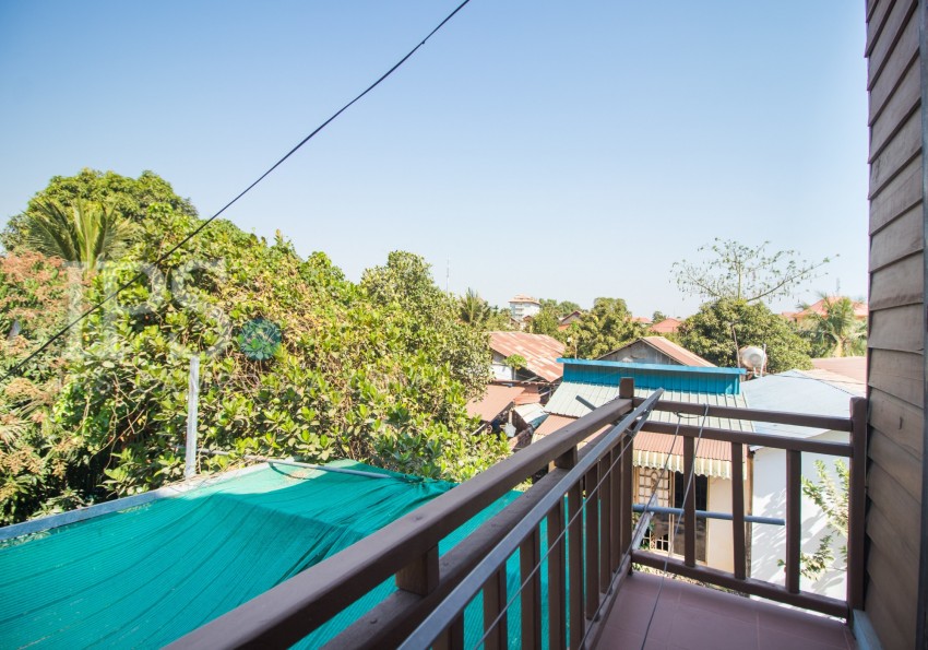 3 Bedroom Wooden Villa For Sale - Svay Dangkum, Siem Reap