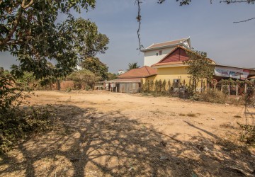   642 Sqm Residential Land For Sale - Svay Dangkum, Siem Reap thumbnail