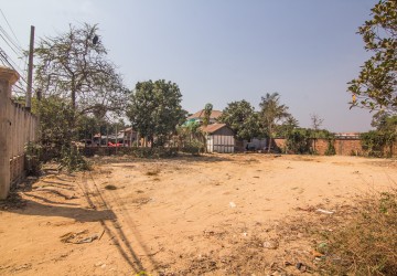   642 Sqm Residential Land For Sale - Svay Dangkum, Siem Reap thumbnail