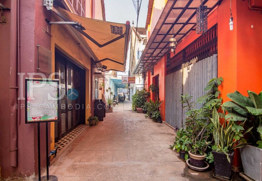 7 Bedroom Shophouse  For Rent - Old Market  Pub Street, Siem Reap