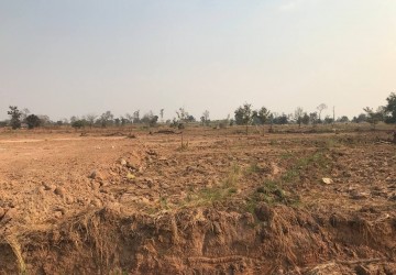 18.54 Hectare Land For Sale - Svay Leu, Siem Reap thumbnail