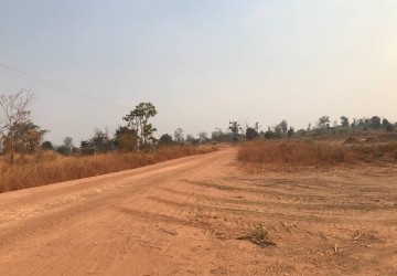 18.54 Hectare Land For Sale - Svay Leu, Siem Reap thumbnail