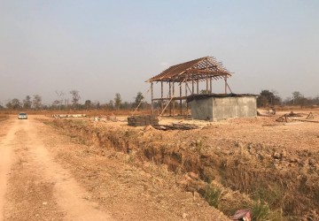 18.54 Hectare Land For Sale - Svay Leu, Siem Reap thumbnail