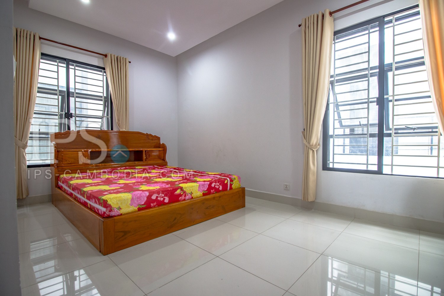 4 Bedroom Twin Villa For Rent - Meanchey, Phnom Penh - Image 3