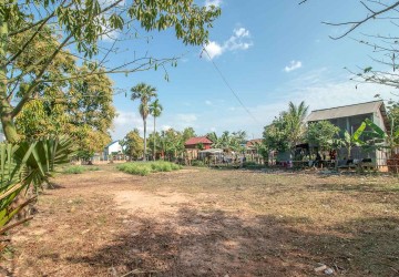   940 Sqm Residential Land For Sale - Kandaek, Siem Reap thumbnail