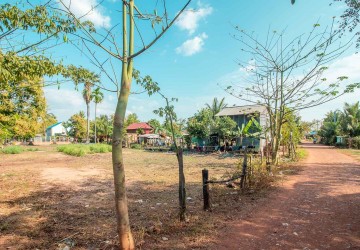   940 Sqm Residential Land For Sale - Kandaek, Siem Reap thumbnail