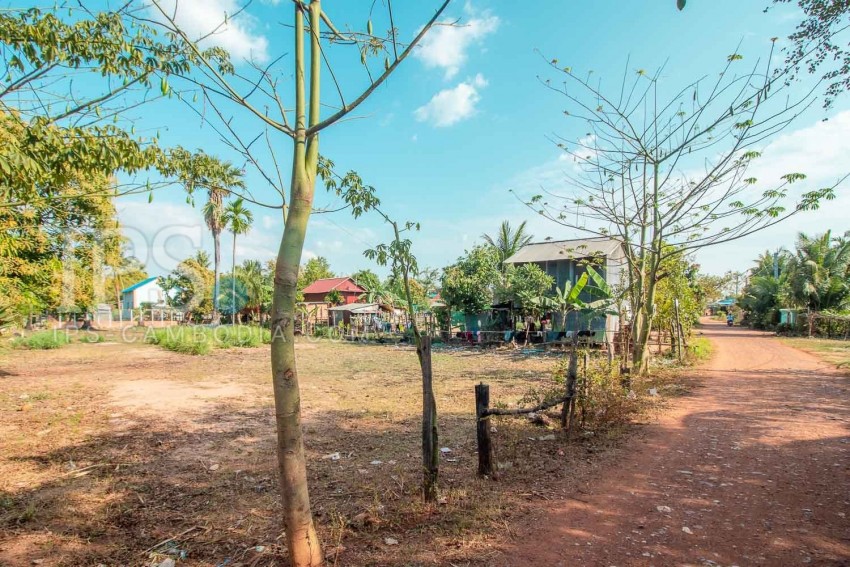   940 Sqm Residential Land For Sale - Kandaek, Siem Reap