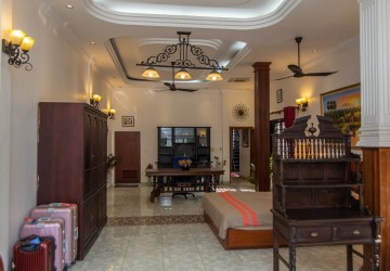 5 Bedroom Townhouse For Sale- Toul Svay Prey 1, Phnom Penh thumbnail