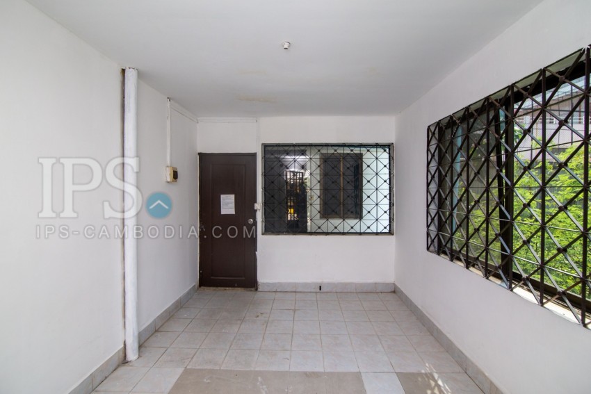 4 Bedroom Villa For Rent - Boeng Riang, Phnom Penh