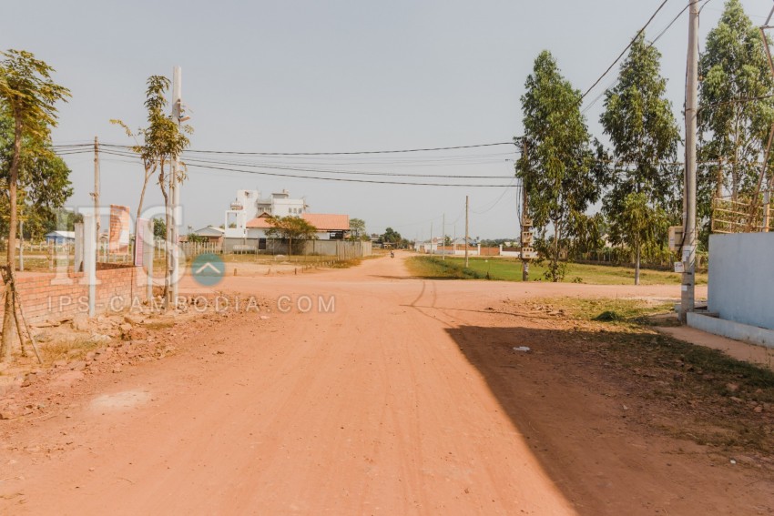 3 House Residential Compound For Sale - Svay Dangkum, Siem Reap