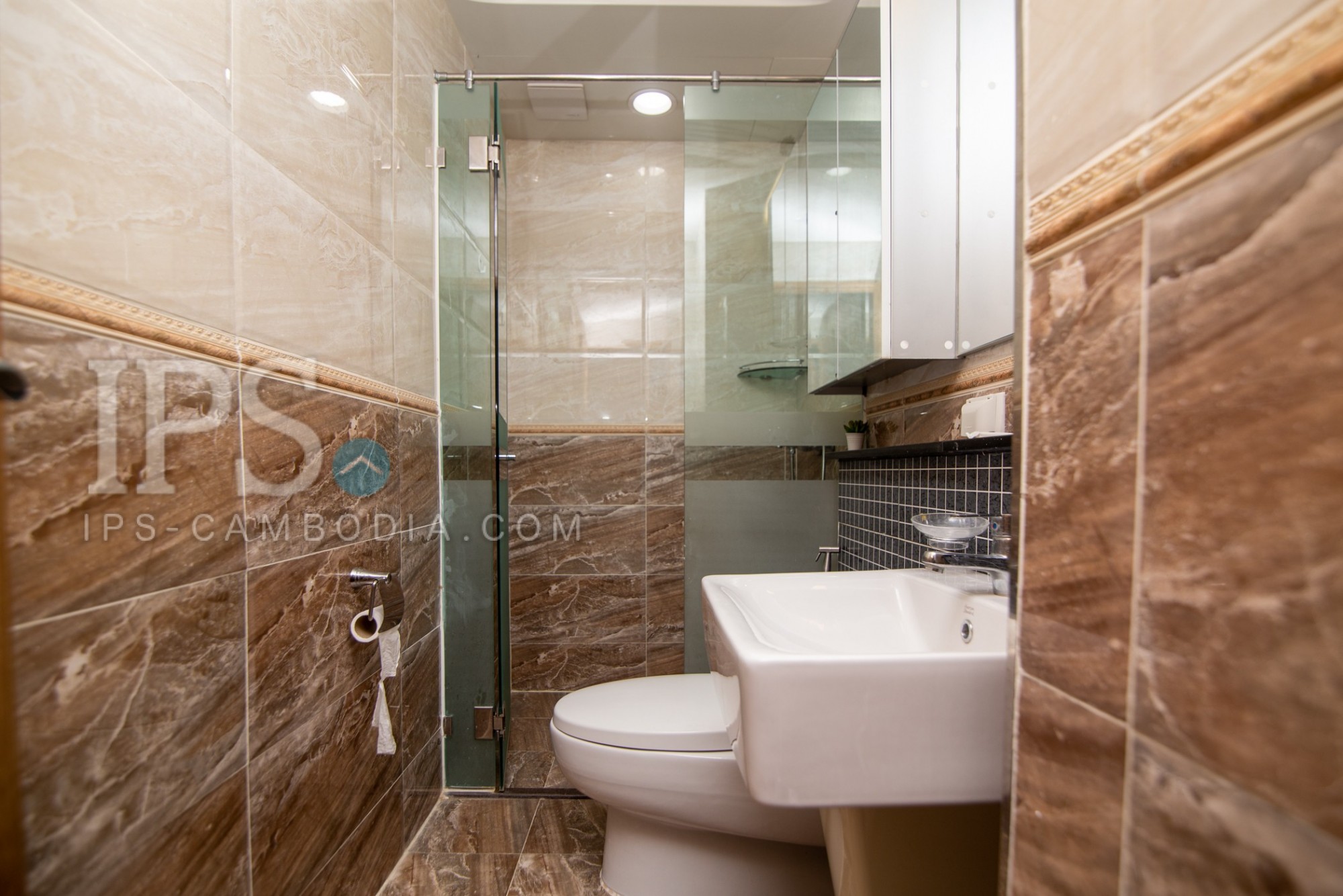 2 Bedroom Serviced Apartment For Rent- BKK1 , Phnom Penh - Image 3