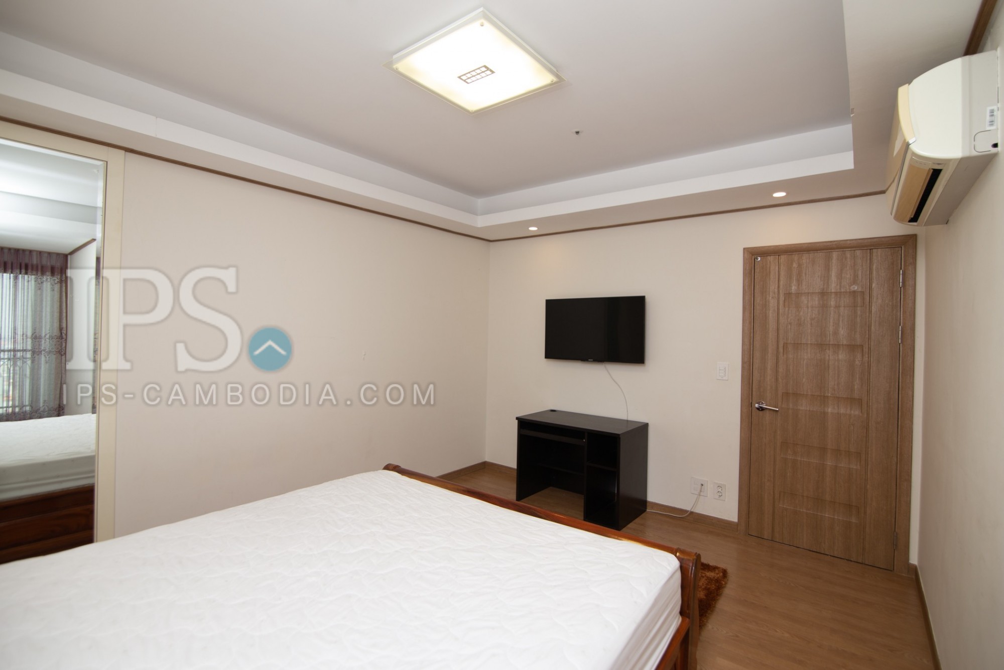 2 Bedroom Serviced Apartment For Rent- BKK1 , Phnom Penh - Image 5