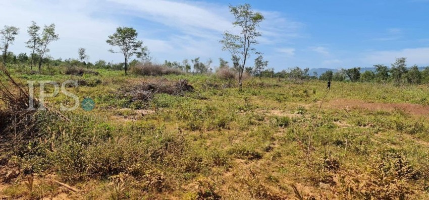 10 Hectare Agricultural Land For Sale - Svay Leu, Siem Reap